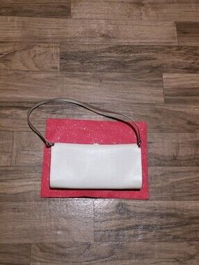 Vintage Y2K Ferragamo Gream SAFFIANO  Shoulder Bag - Timeless Minimalist Design